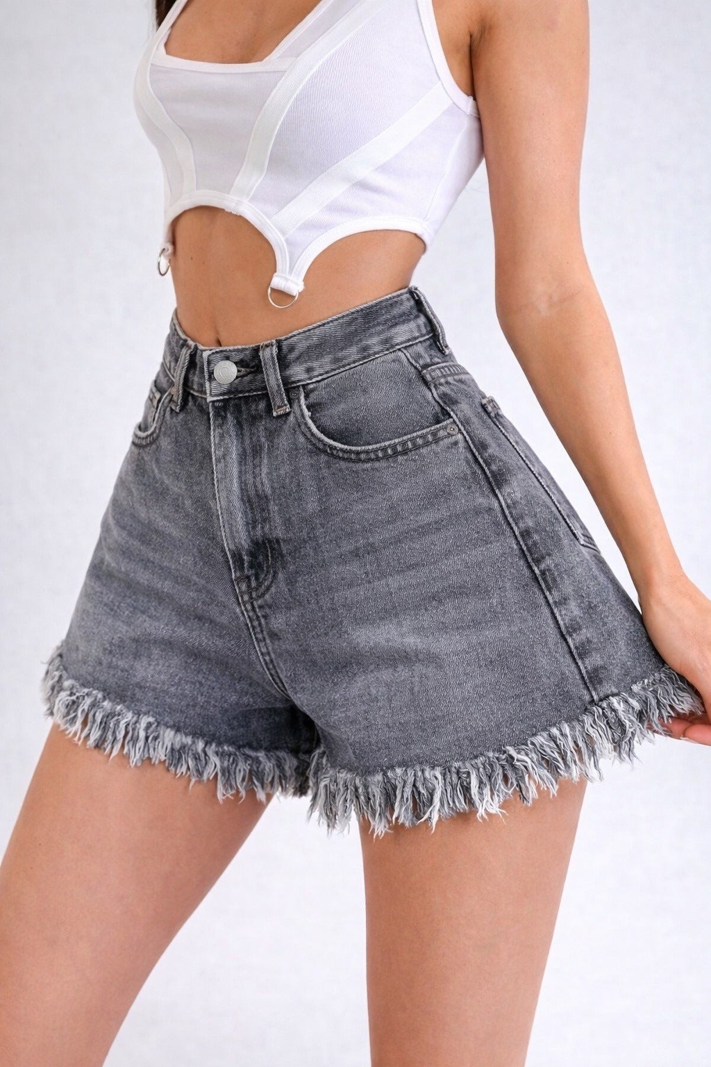 шорты женские джинсовые,джинсовые шорты с бахромой,шорты джинсовыe,женские шорты,шорты джинсовые летние короткие с бахромой