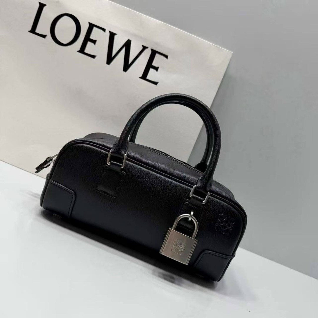 loewe сумка,сумка женская loewe кожаная с ручками,сумка женская loewe из натуральной кожи,женская сумка loewe,сумка