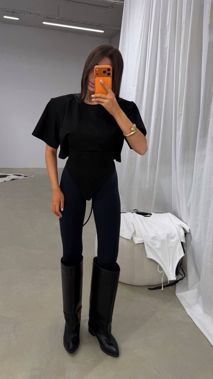 футболка укороченная женская,футболки женская,укороченная футболка,женская футболка укороченная цвет черный