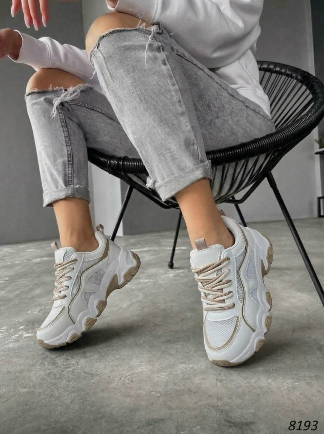 кроссовки женскиe,кроссовки модные,кроссовки,женские массивные кроссовки,стильные женские кроссовки