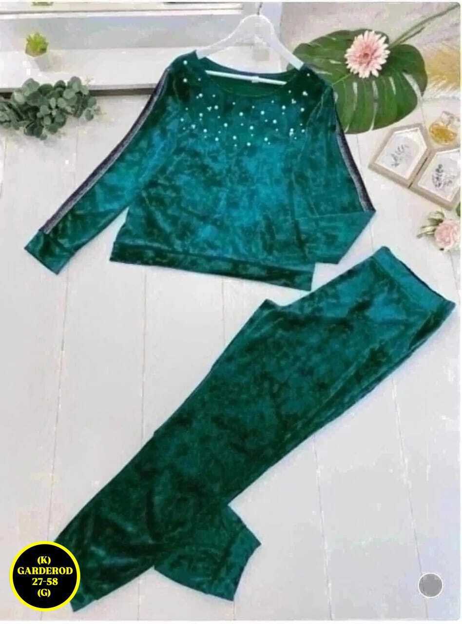 костюм женский велюровый арт. 11494556,костюм женский велюровый,костюм - велюр арт. 11668967,костюм велюровый женский больших размеров арт. 11497429,женские костюмы из велюра