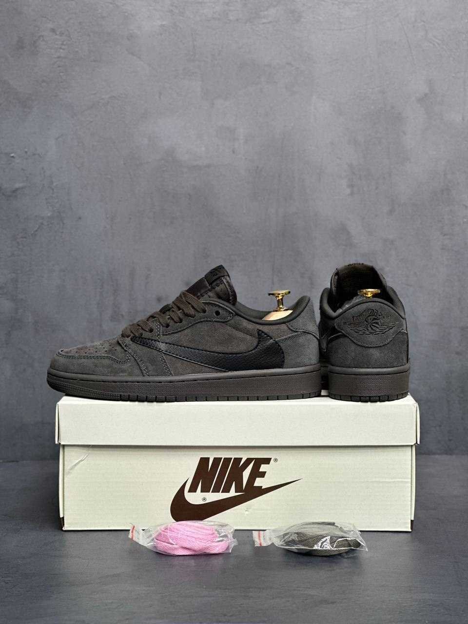 кроссовки nike travis scott air jordan 1 low,кроссовки travis scott x air jordan 1 low velvet brown nike,nike air jordan 1 low travis scott,кроссовки travis scott x air jordan 1 low,air jordan 1 low t