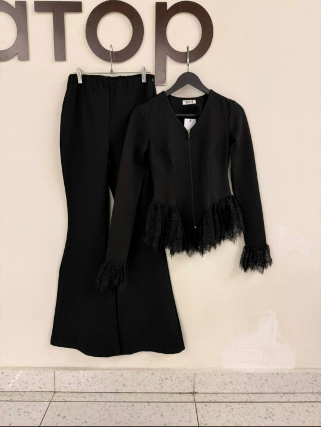 жакет с баской,жакет приталенный,женские жакеты,жакет,жакет черный