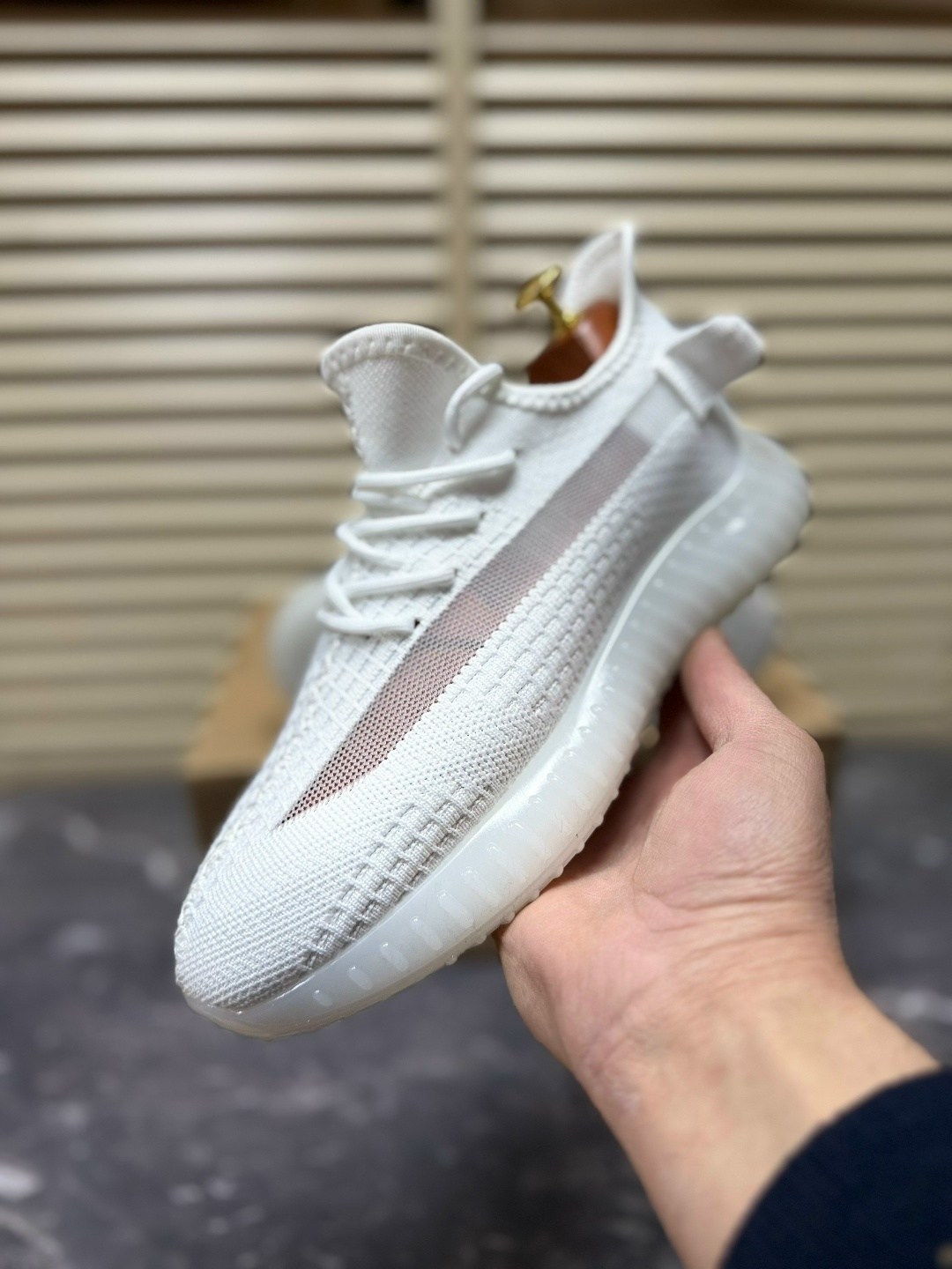 кроссовки adidas yeezy boost 350,кроссовки adidas yeezy 350 boost v2 triple white,кроссовки adidas yeezy boost,кроссовки адидас изи белые,кроссовки