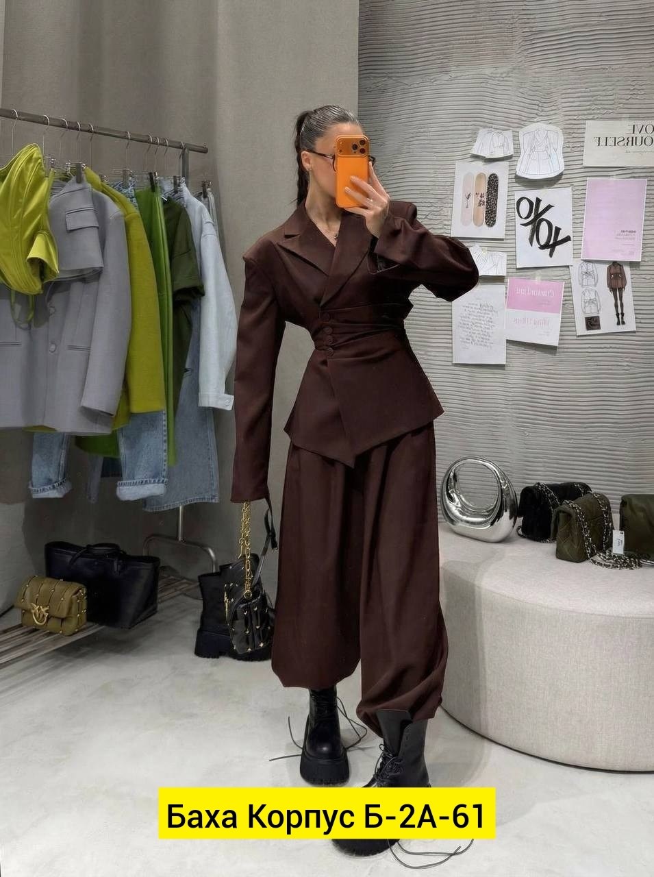 брючный костюм женский,женский костюм,белый костюм,белый брючный костюм,брючный костюм с поясом