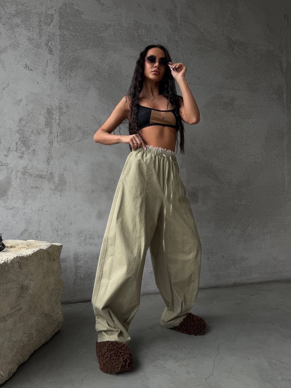 брюки карго широкие,брюках карго,широкие брюки,свободные брюки,модные брюки