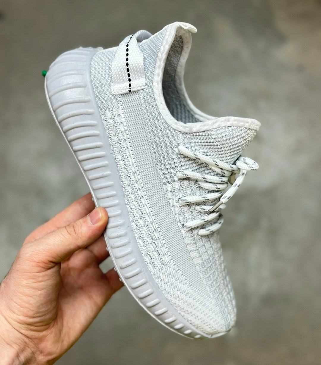 кроссовки мужские yeezy boost 350,,кроссовки женскиe,кроссовки изи,изики кроссовки