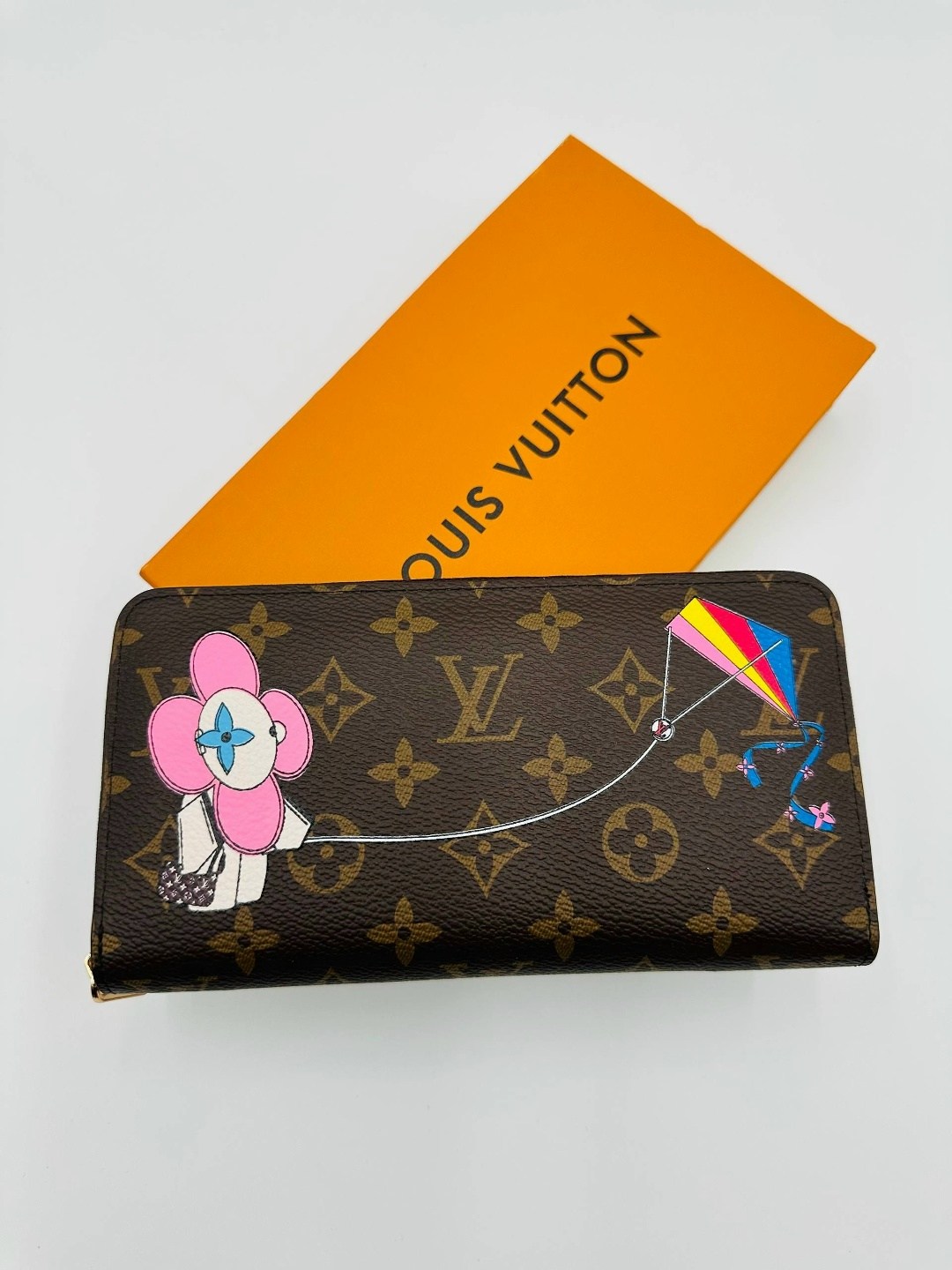 louis vuitton кошелек,женские кошельки,кошелек женский louis vuitton,кошелек луи витон женский,кошелек с принтом
