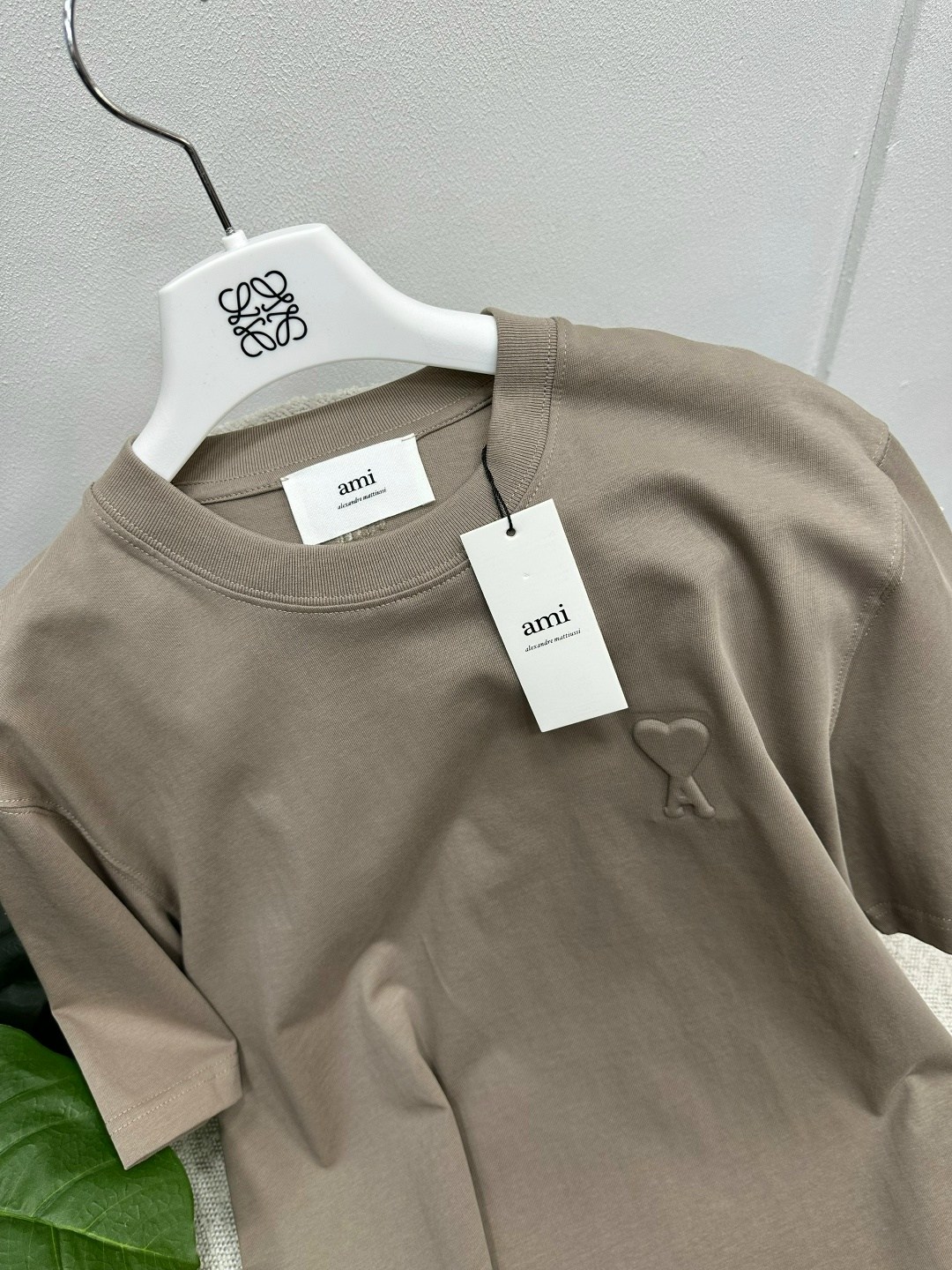 футболки мужские,футболка,футболки модные,бежевая футболка,футболки для мужчин