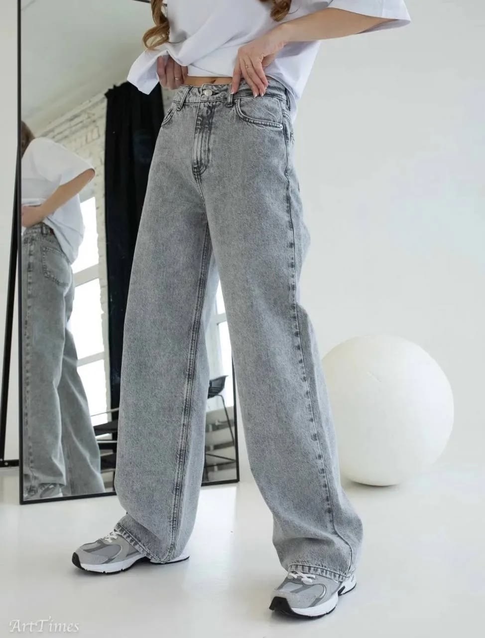брюки джинсы,широкие джинсы,серые джинсы широкие,джинсы труба,джинсах
