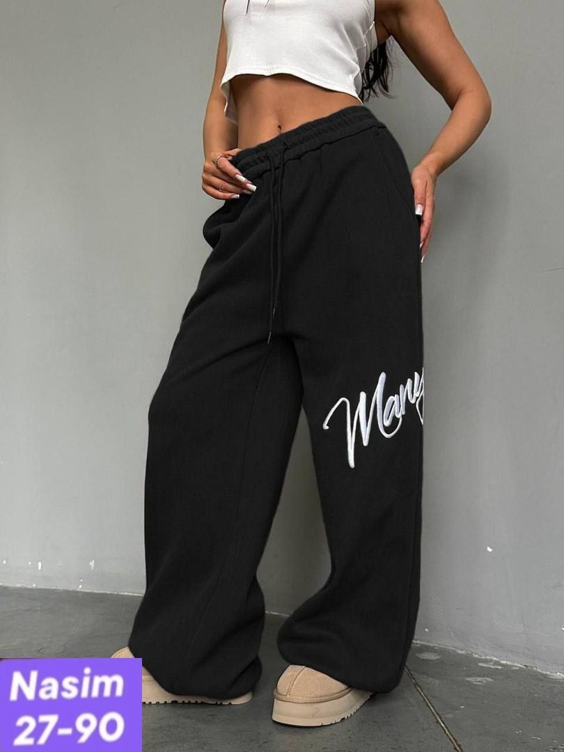 широкие спортивные брюки в стиле oversize,спортивные штаны,спортивные брюки,спортивные штаны женские,штаны оверсайз