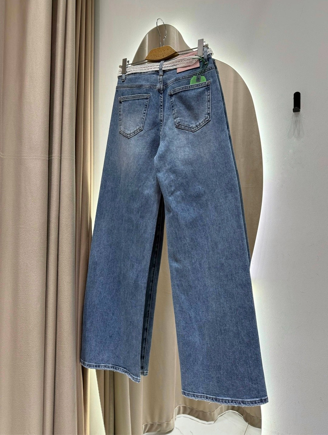 женские джинсы,джинсы,брюки джинсы,женские джинсы широкие,джинсы хлопок