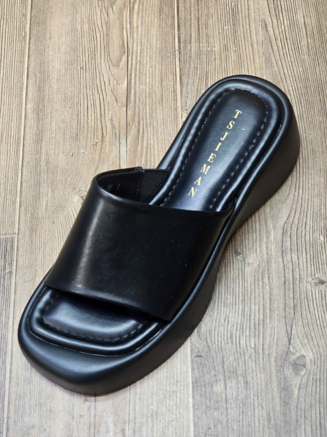 ,женские шлепанцы,шлепки женские,шлепки на платформе,шлепанцы на платформе