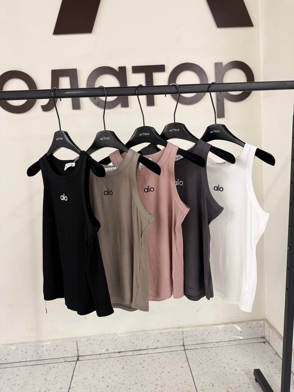 майка женская,стильная майка,майка топы,майка,майки рубчик