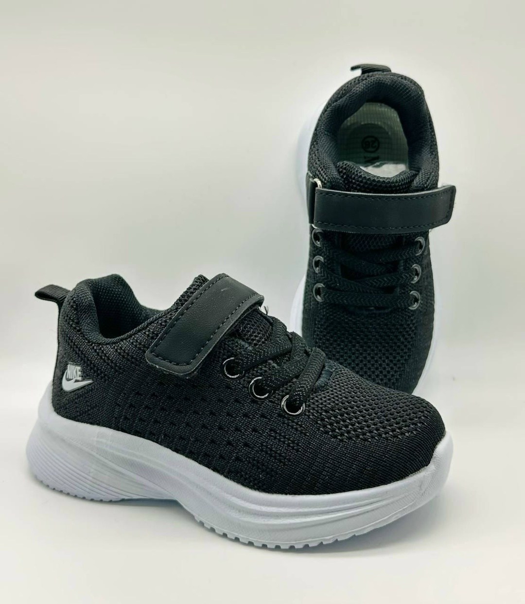 детские кроссовки,кроссовка детская,черные кроссовки,кроссовки мальчику,кроссовка