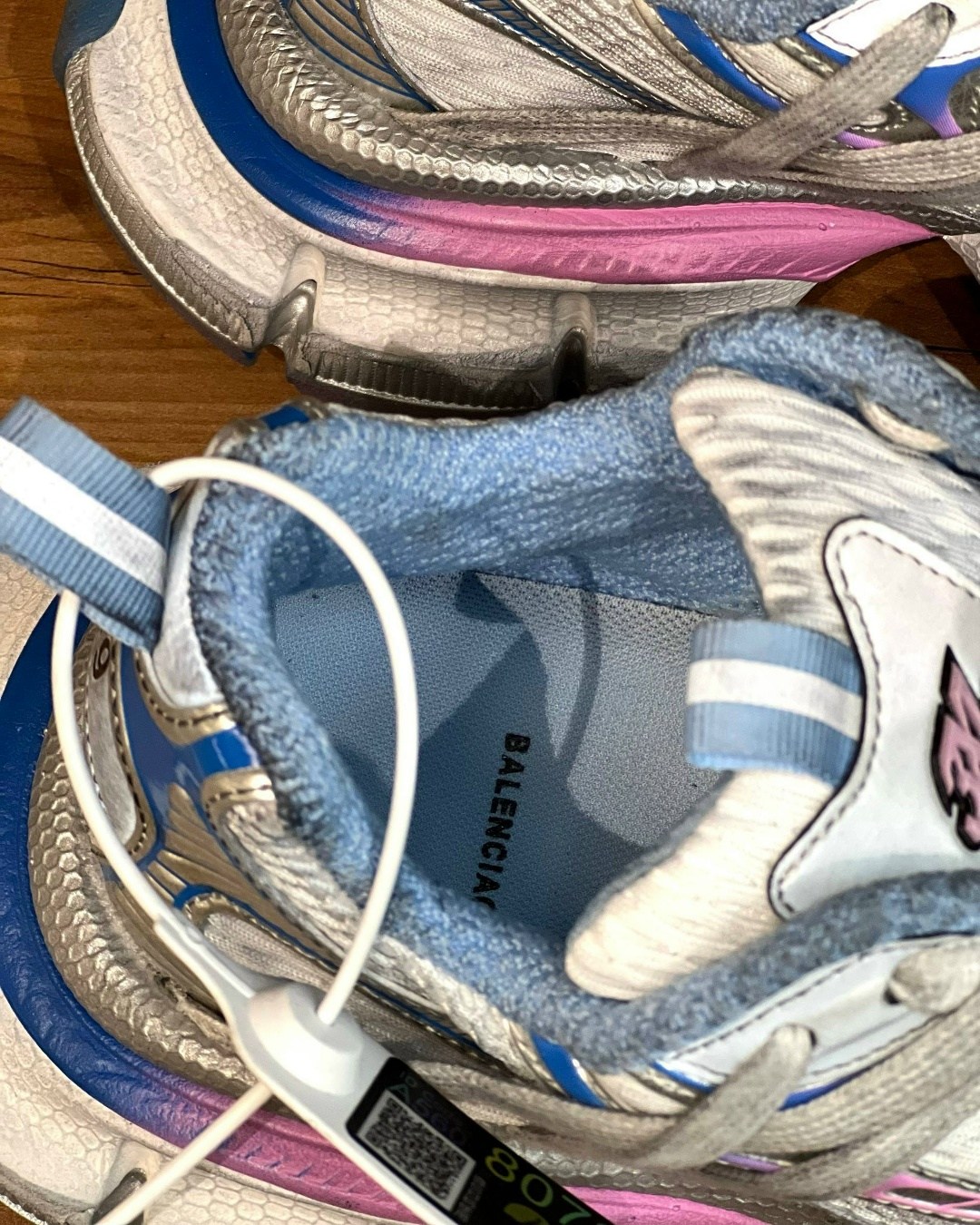 женские кроссовки balenciaga,кроссовки balenciaga 3xl женские,кроссовки balenciaga,кроссовки balenciaga runner,кроссовки balenciaga 3 xl