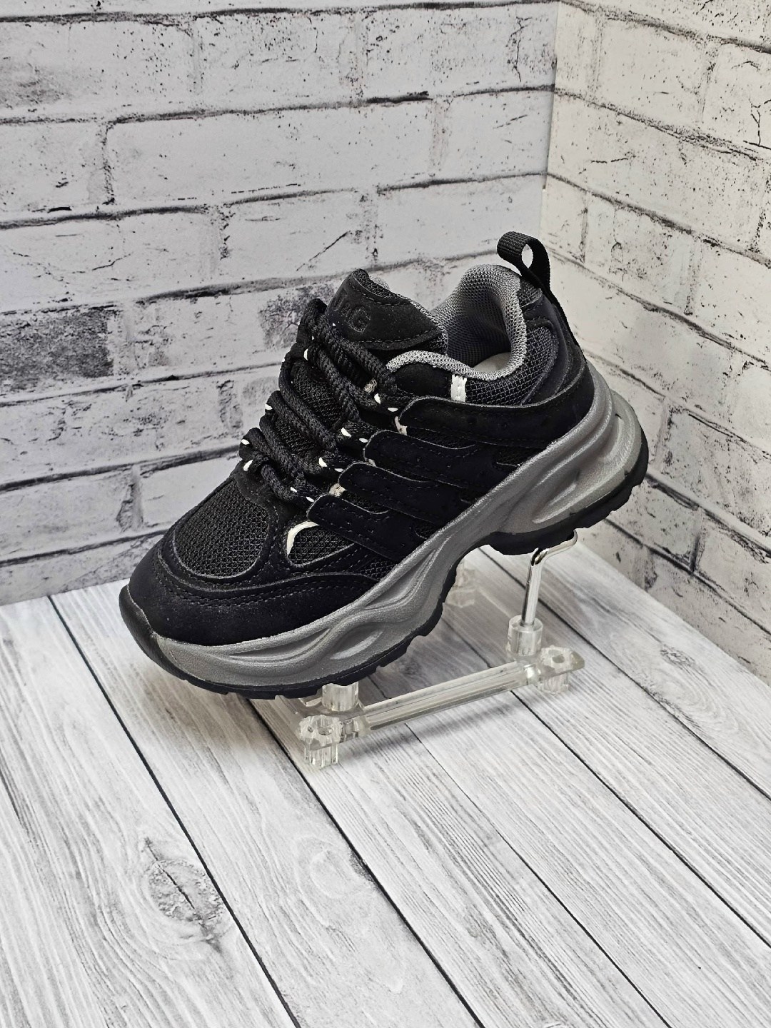 женские кроссовки,,кроссовка,черные кроссовки,кроссовки