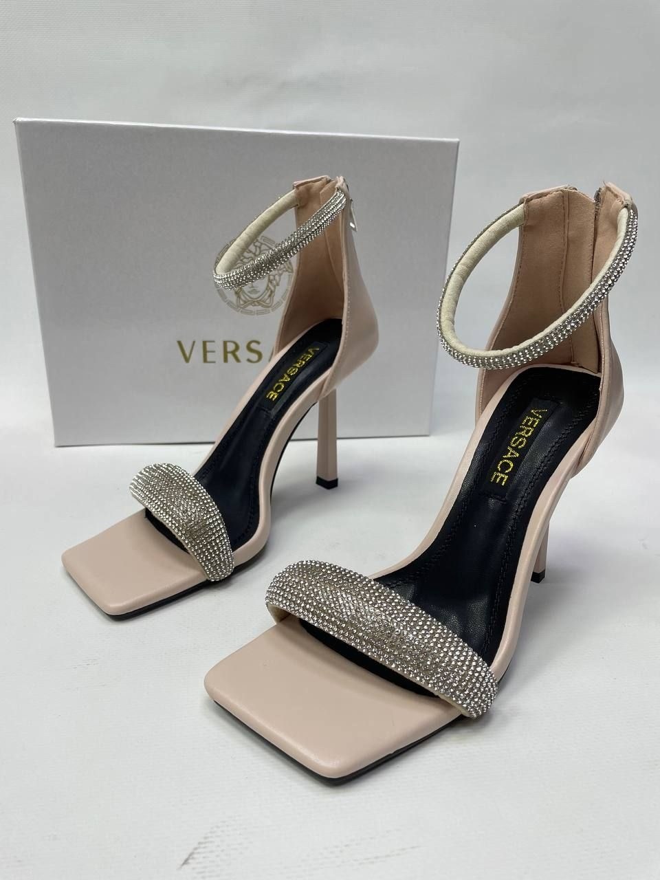 босоножки versace,босоножки версаче,,босоножки женские,модные босоножки