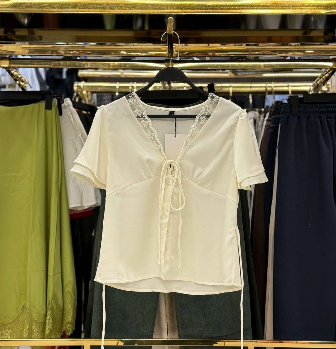 прозрачная блузка,девушка,женская блуза,женская кружевная блузка,летняя блузка