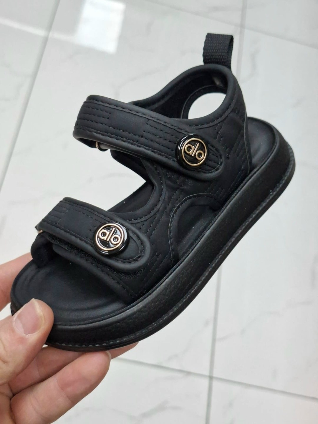 ,детские сандалии,сандалии,сандали,женские сандалии