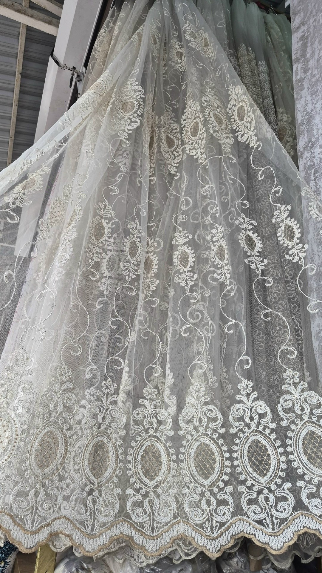 турецкая тюль сетка с вышивкой,тюль с вышивкой,тюль,тюль сетка вышивка "праздник" высота 300 см,сетка с вышивкой