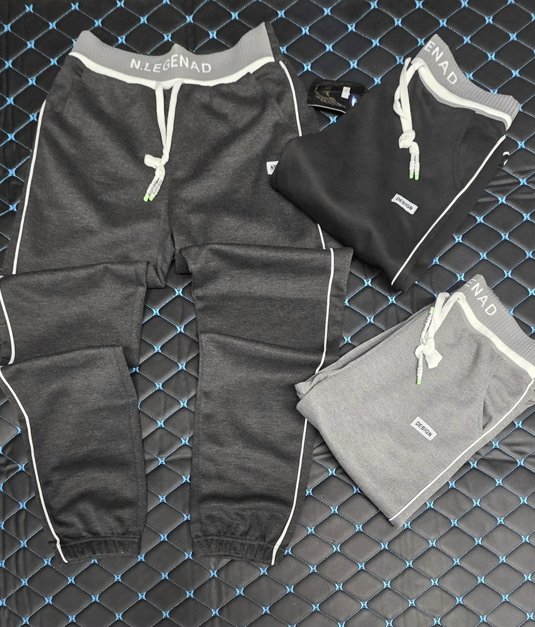 брюки спортивные женская,спортивные штаны женские,широкие брюки спортивные,спортивные костюм,костюм женский