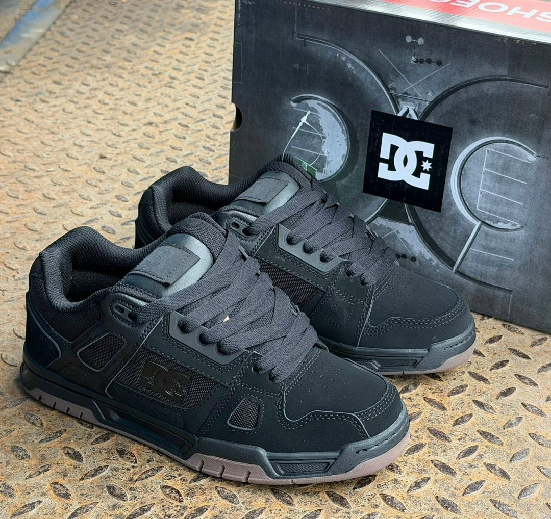 кроссовки dc shoes stag,мужские кроссовки dc shoes stag sneakers for men,dc stag кроссовки черный,кроссовки,кроссовки dc shoes