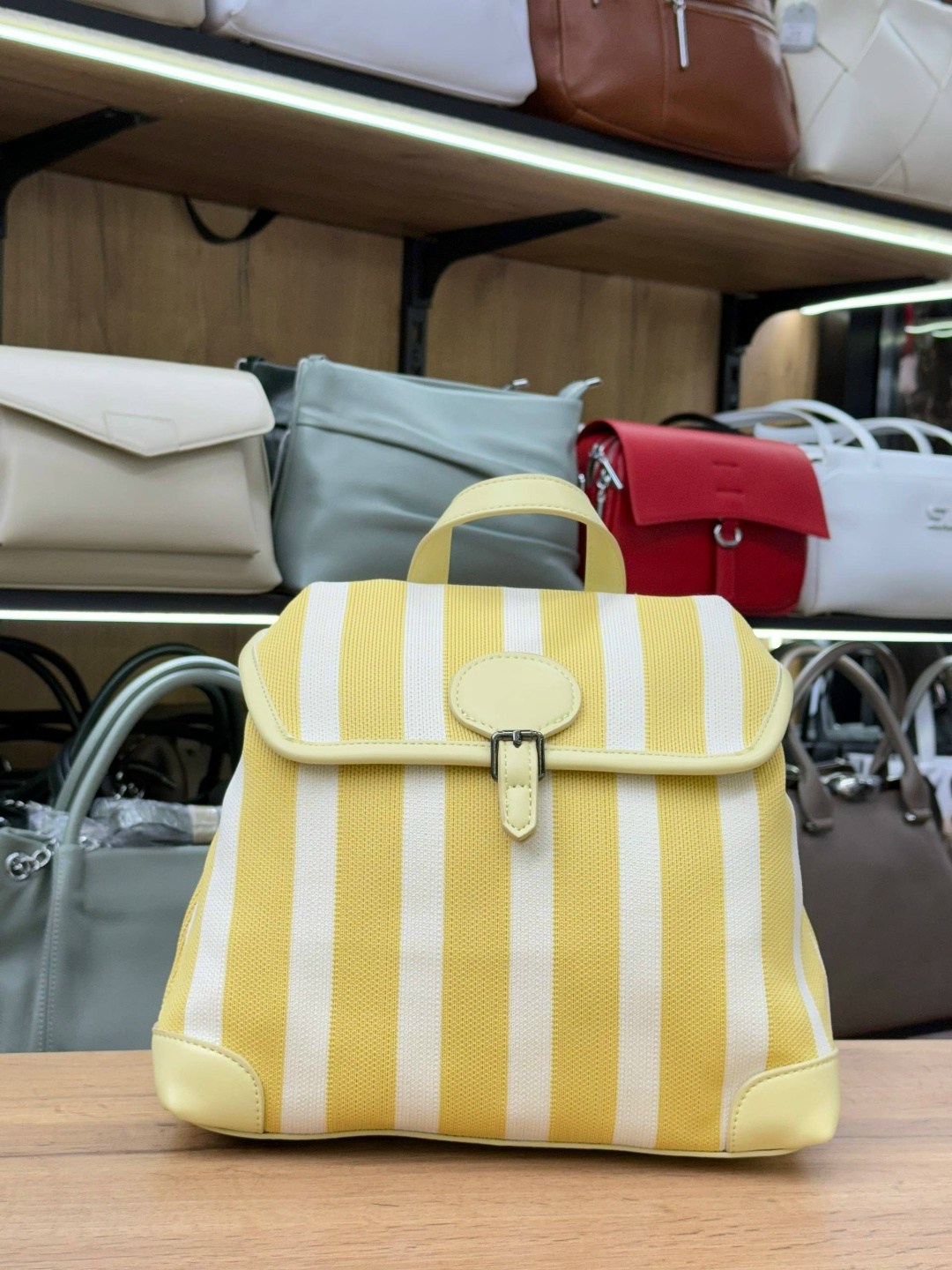 рюкзак,женские рюкзаки,рюкзаки рюкзаки,сумки рюкзаки,кожаные рюкзаки