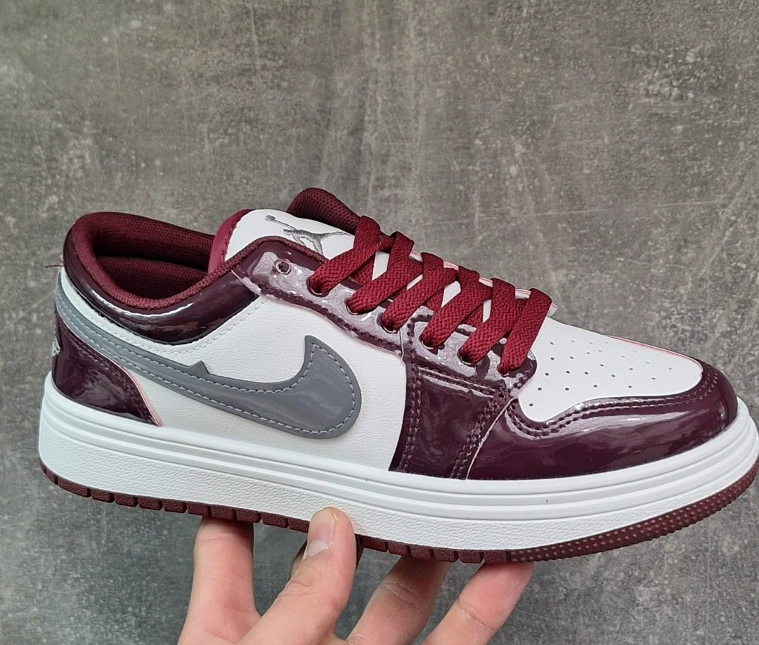 nike air jordan 1 low noble red,nike air jordan 1 low,кроссовки nike air jordan 1,кроссовки,nike air jordan 1 low noble