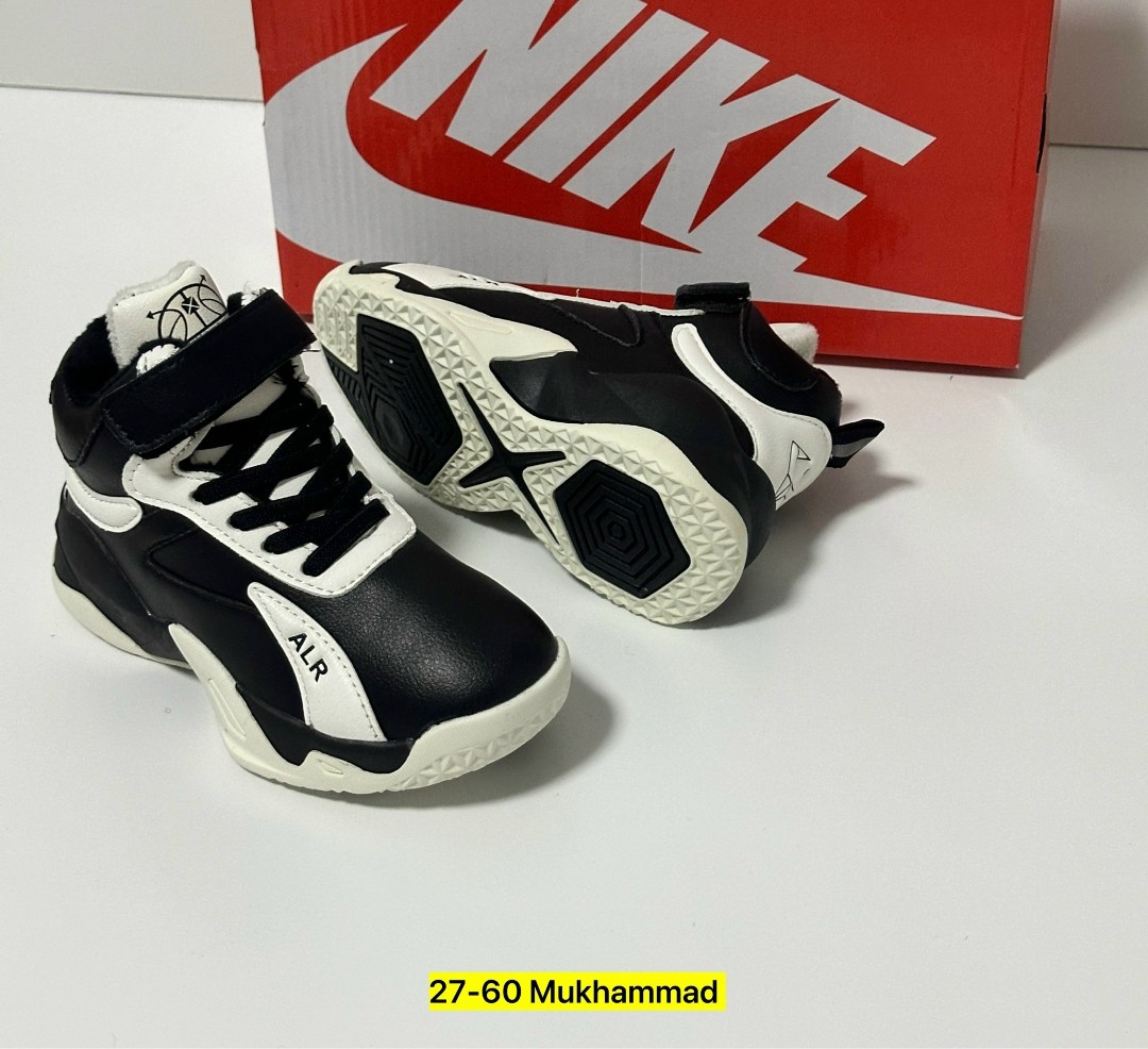 кроссовки,, спортивная,кроссовки мальчику,баскетбольная