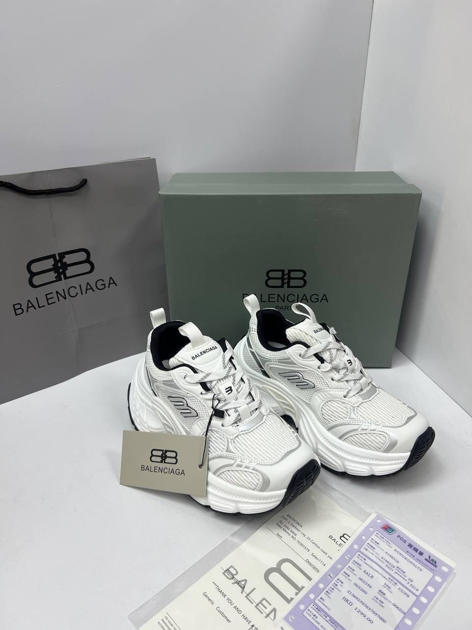 женские кроссовки,кроссовки спортивные balenciaga,женские кроссовки balenciaga,кроссовки женские белый,кроссовки balenciaga