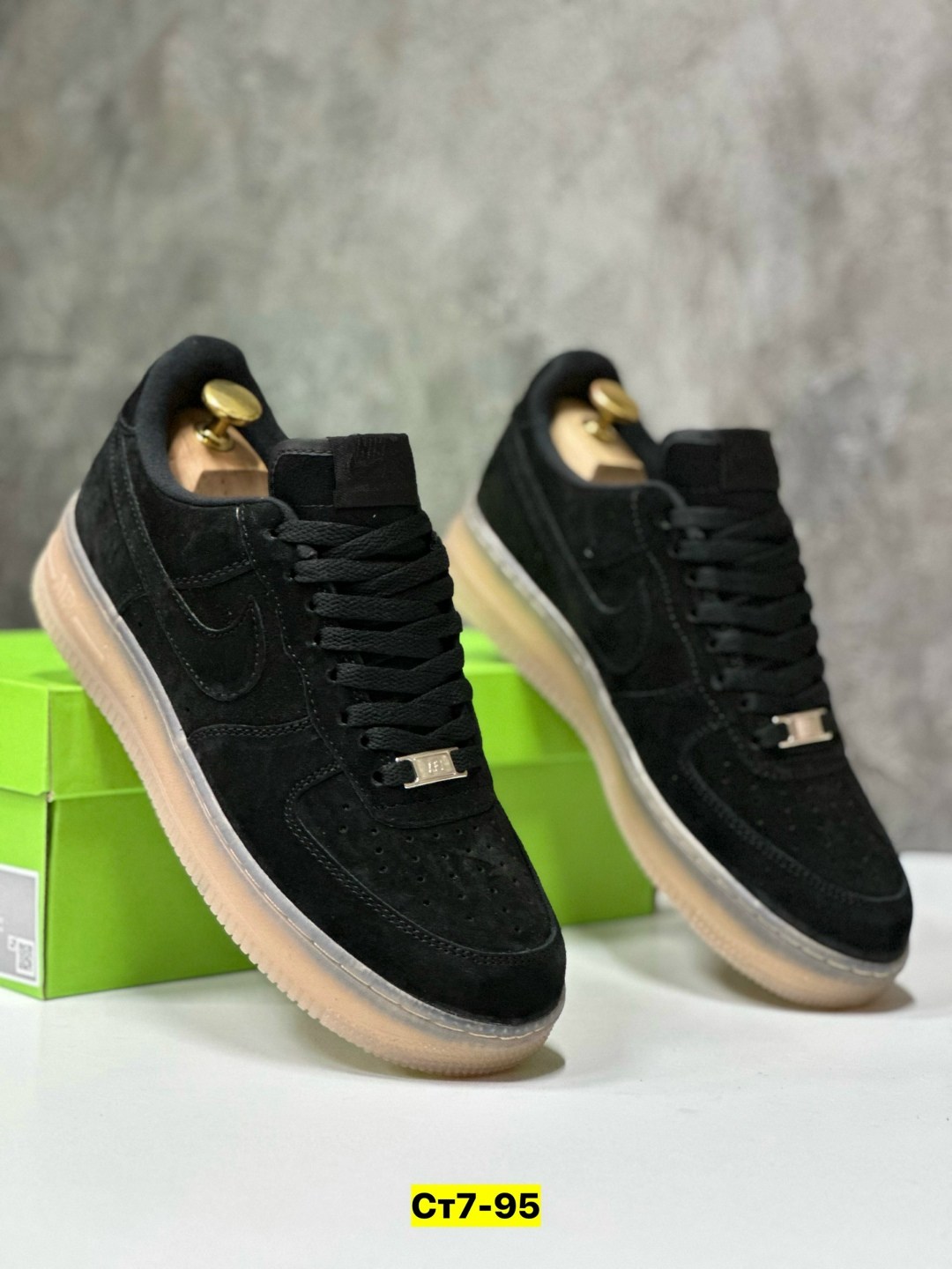 nike air force 1 07,nike air force 1 low black gum,,nike air force 1,nike air force 1 low