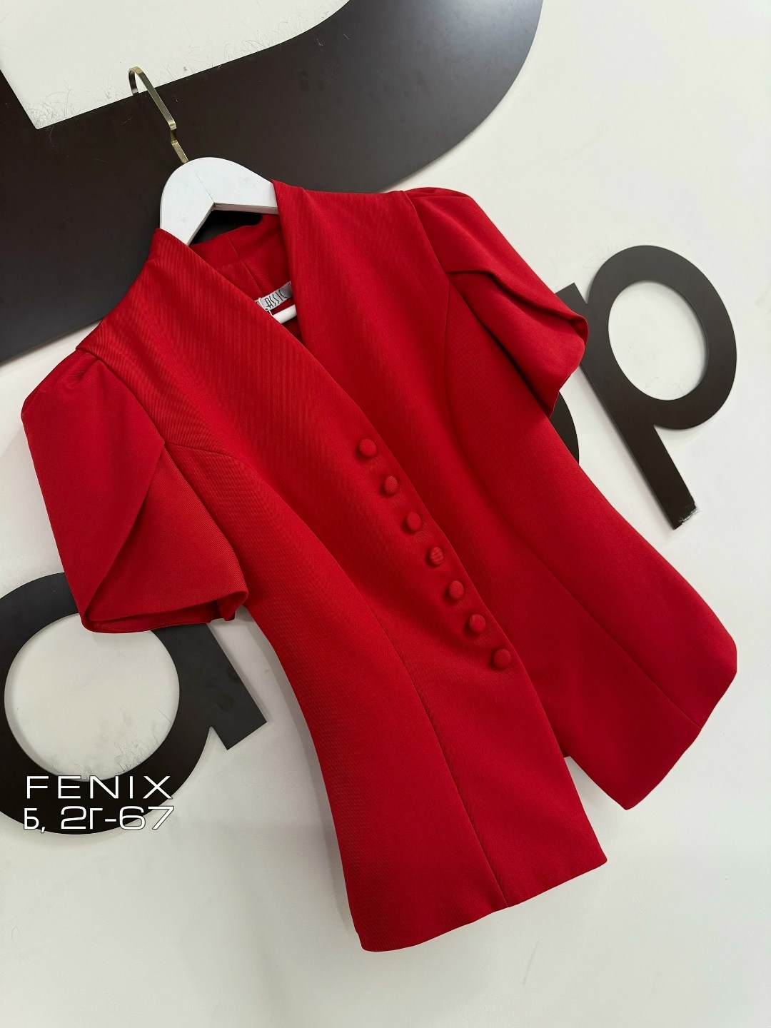 женские жакеты,женский костюм,жакет,стильный жакет,приталенный жакет