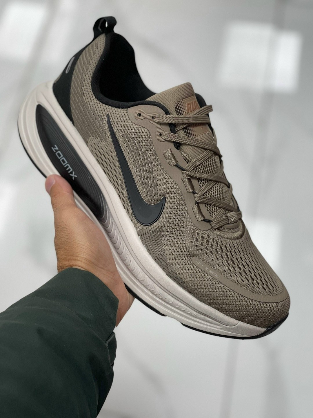 кроссовки nike,кроссовка мужской,кроссовки мужские женские,кроссовки nike мужские,женские кроссовки