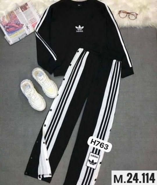 розовый костюм адидас ориджинал,костюм адидас женский,костюм адидас женский розовый,спортивный костюм адидас женский ,костюм спортивные женские костюмы