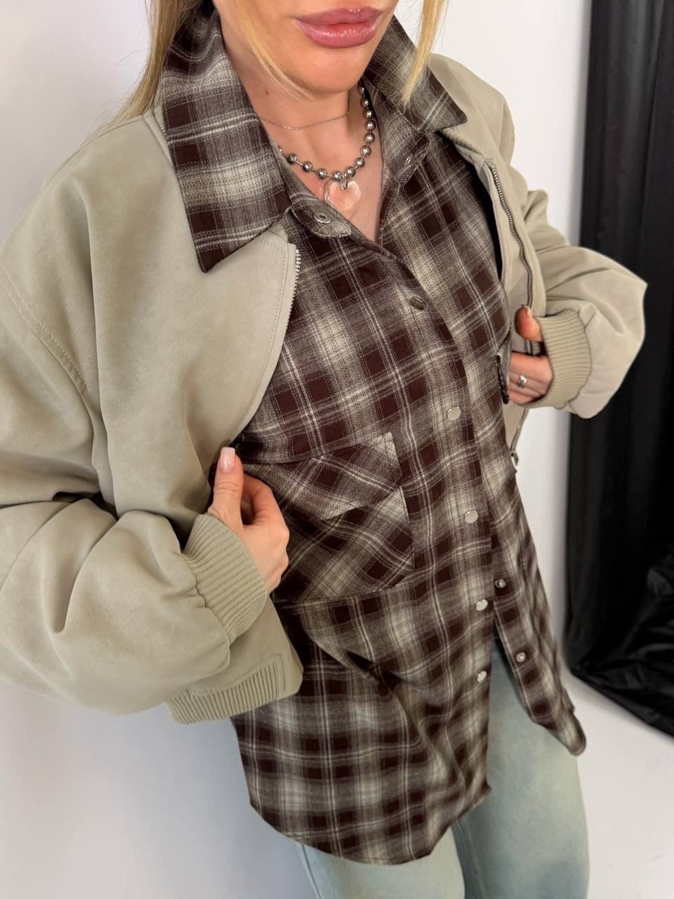 повседневная куртка,куртка,куртка женская бомбер,куртка бомбер,легкая куртка