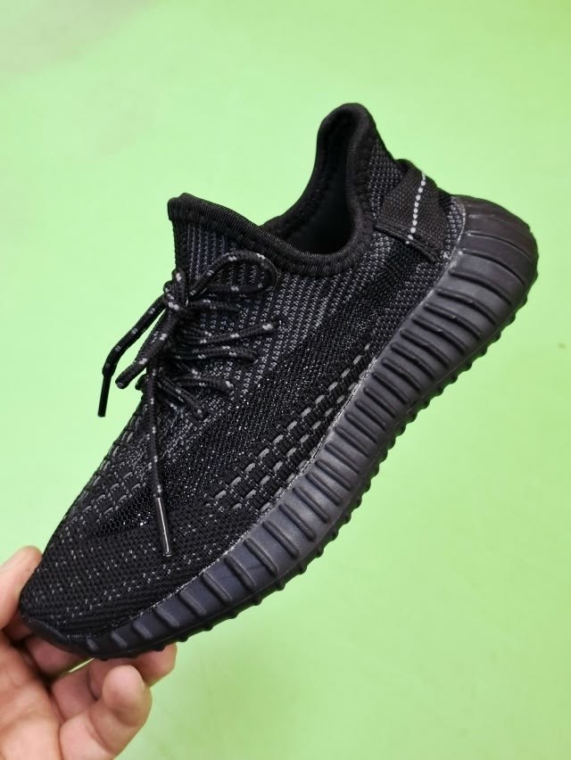 кроссовки adidas yeezy boost 350,кроссовки мужские yeezy boost 350,adidas yeezy boost 350,adidas yeezy boost 350 v 2,кроссовки adidas yeezy boost
