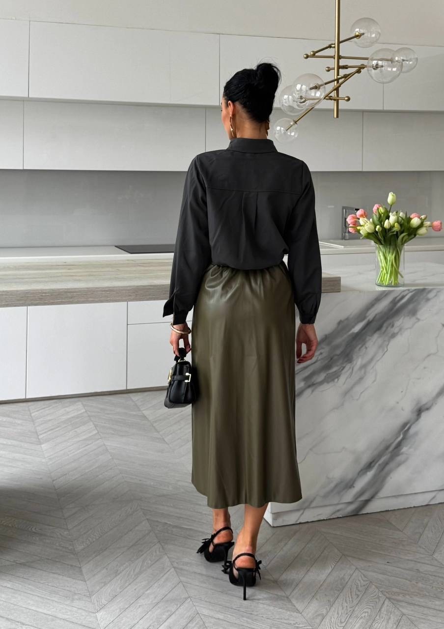 кожаная юбка,стильные костюмы,юбка кожаная макси с разрезом,юбка кожаная миди с разрезом,юбка с рубашкой