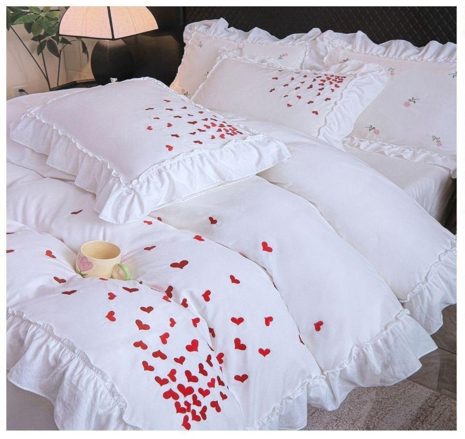 комплект постельного белья,комплект одеяло,постельное белье,постельное белье с рюшами и вышивкой евро angelo custode,комплект постельного белья с готовыми одеялами