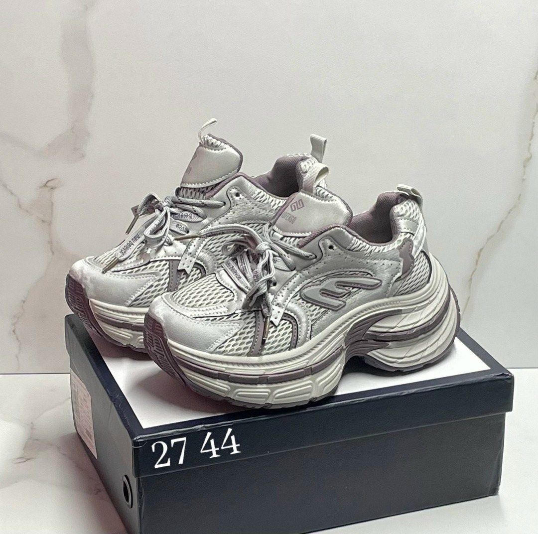 кроссовки,кроссовки женские,кроссовки для женщин,повседневные кроссовки,массивные кроссовки