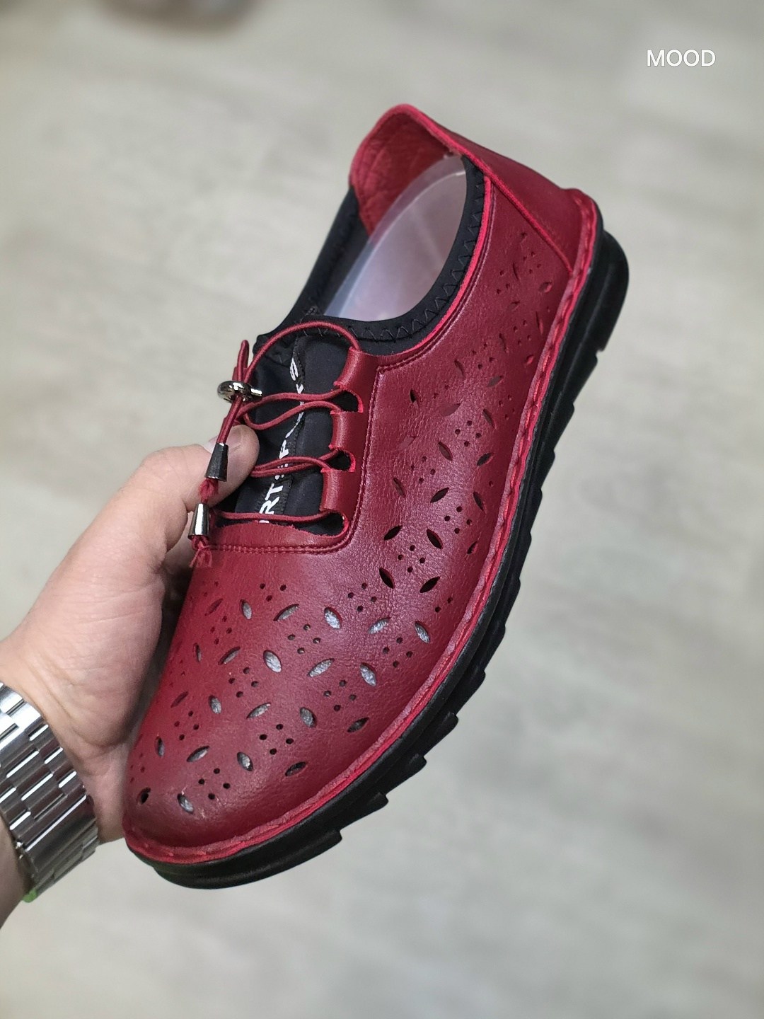 ,женская ,женские туфли,обуви,мокасины с перфорацией