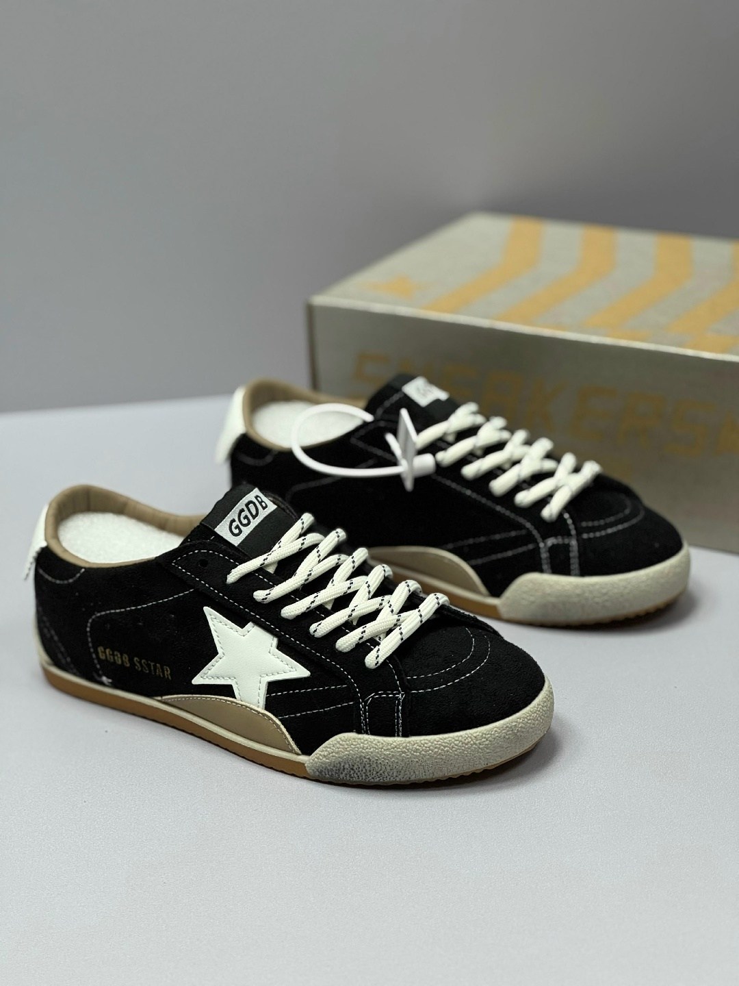 замшевые кроссовки ball star golden goose черный,кроссовки golden goose,,кроссовки golden goose super-star черный,кеды golden goose