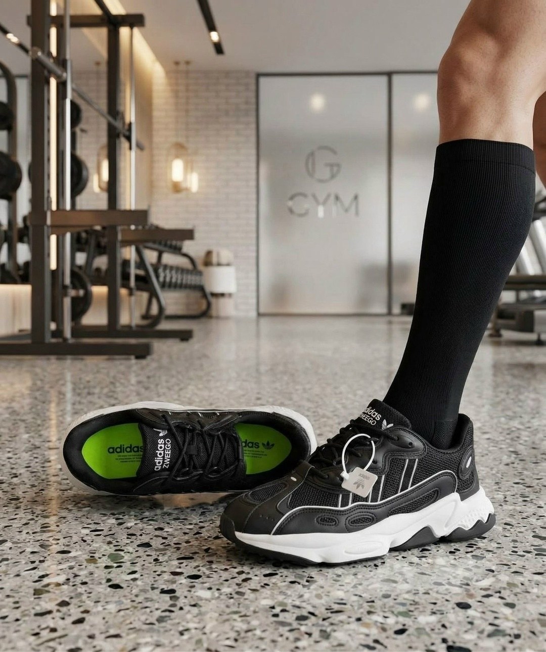 adidas originals ozweego,низкие кроссовки ozweego og adidas originals,кроссовки adidas ozweego,кроссовки adidas originals ozweego,кроссовки adidas