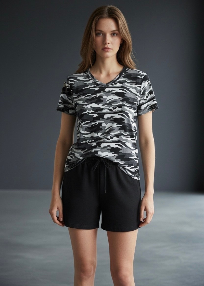 повседневные шорты,футболки женская,женские шорты,модели футболок,футболка в полоску