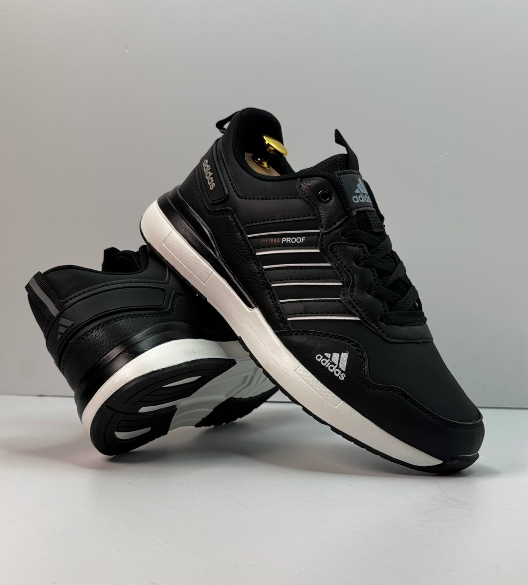 мужские кроссовки adidas,adidas original,кроссовки мужские кожаные adidas,кроссовки adidas,кроссовки adidas zx750 кожаные черные