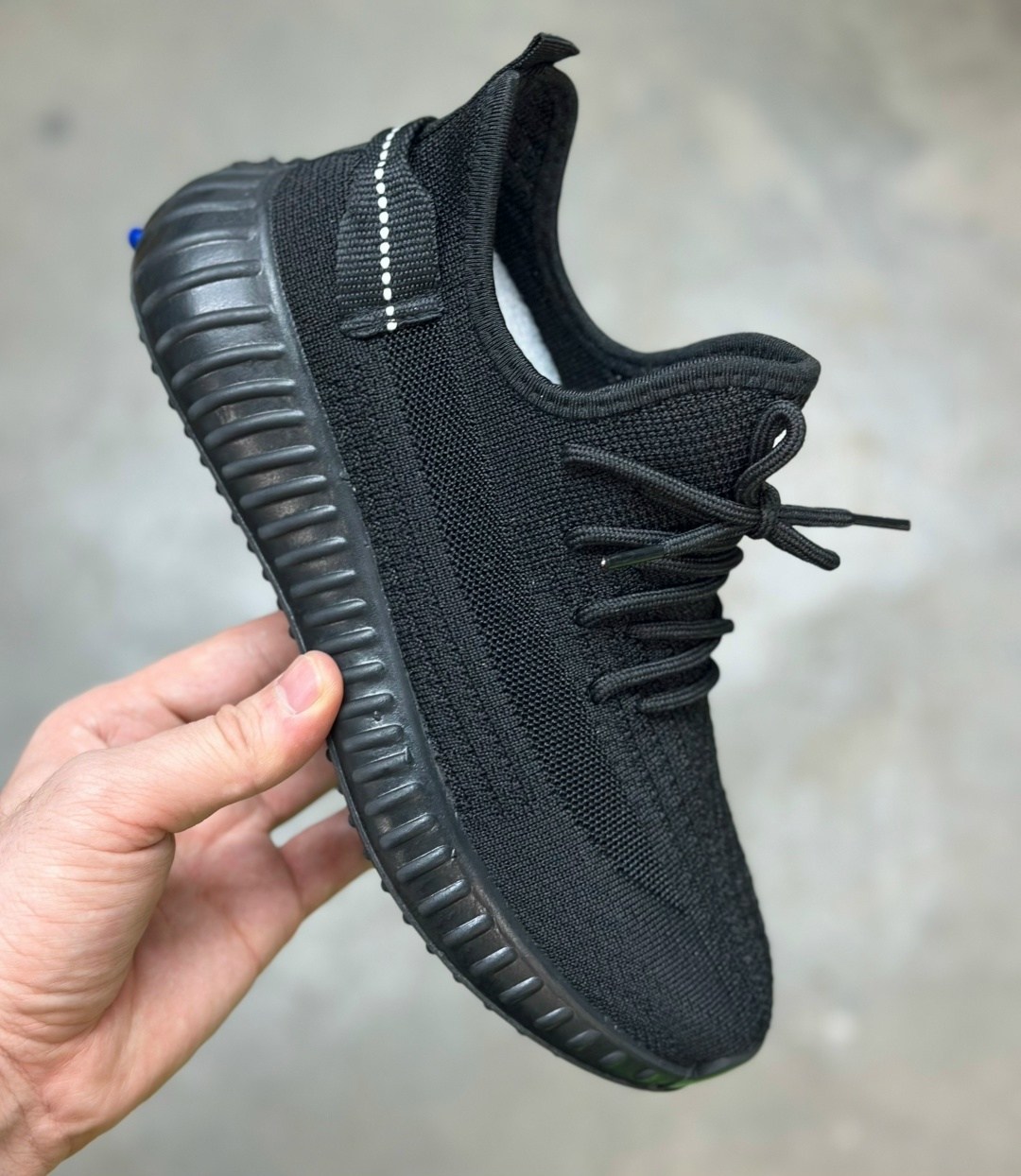 кроссовки мужские yeezy boost 350,,кроссовки женскиe,кроссовки изи,изики кроссовки