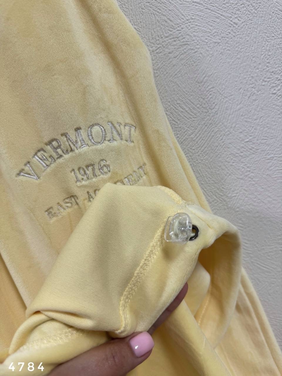 спортивный костюм велюровый,костюм велюровый,велюровый спортивный костюм женски,велюровый костюм женский,костюм из велюра