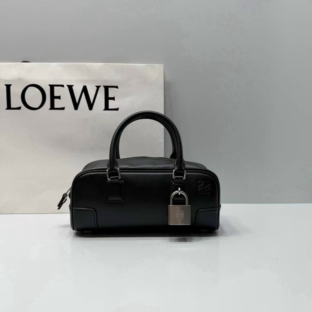loewe сумка,сумка женская loewe кожаная с ручками,сумка женская loewe из натуральной кожи,женская сумка loewe,сумка