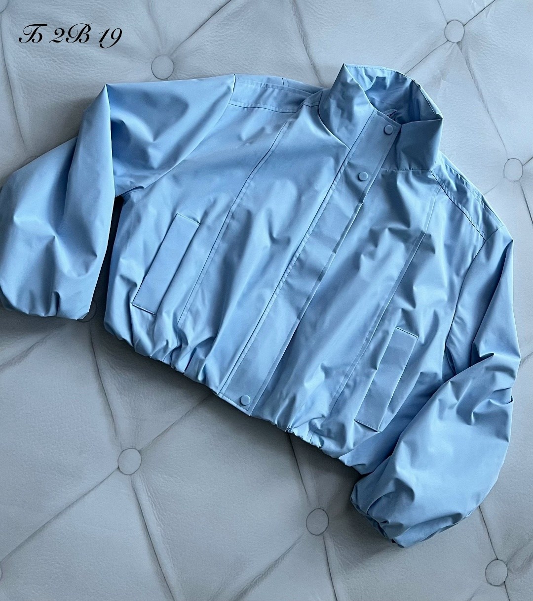 куртка модная,женская куртка,стильная куртка,куртка бомбер,легкая куртка