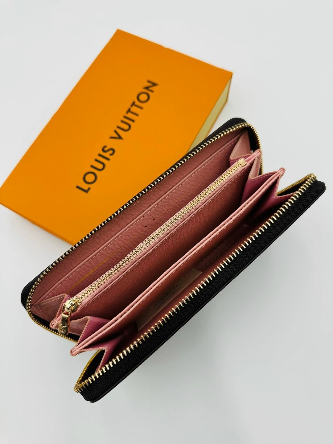 louis vuitton кошелек,женские кошельки,кошелек женский louis vuitton,кошелек луи витон женский,кошелек с принтом